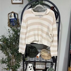Sincerely Jules Cream and White Striped V-Neck cropped Sweater size xl